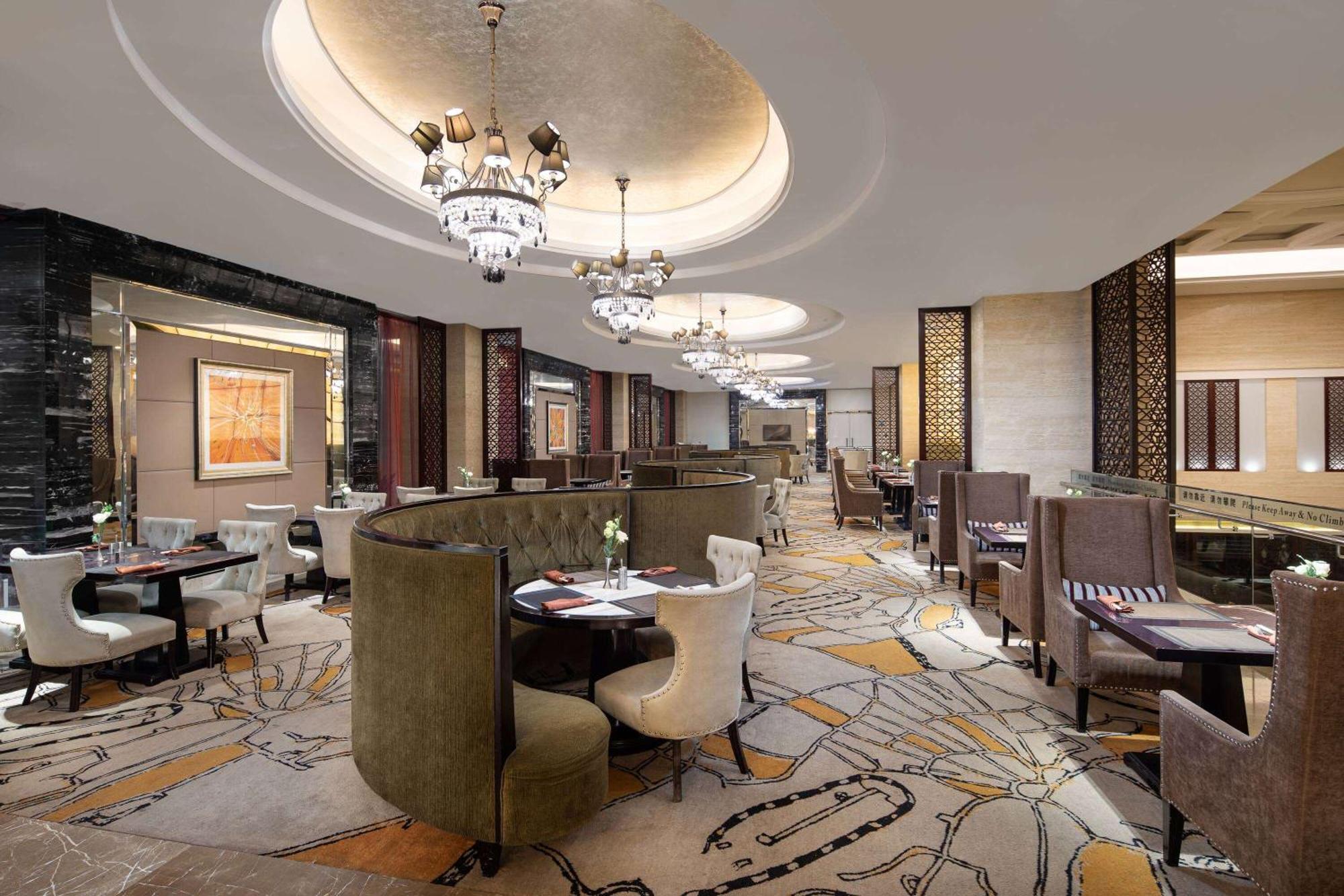 Wyndham Xinyang Downtown Hotel Exterior foto